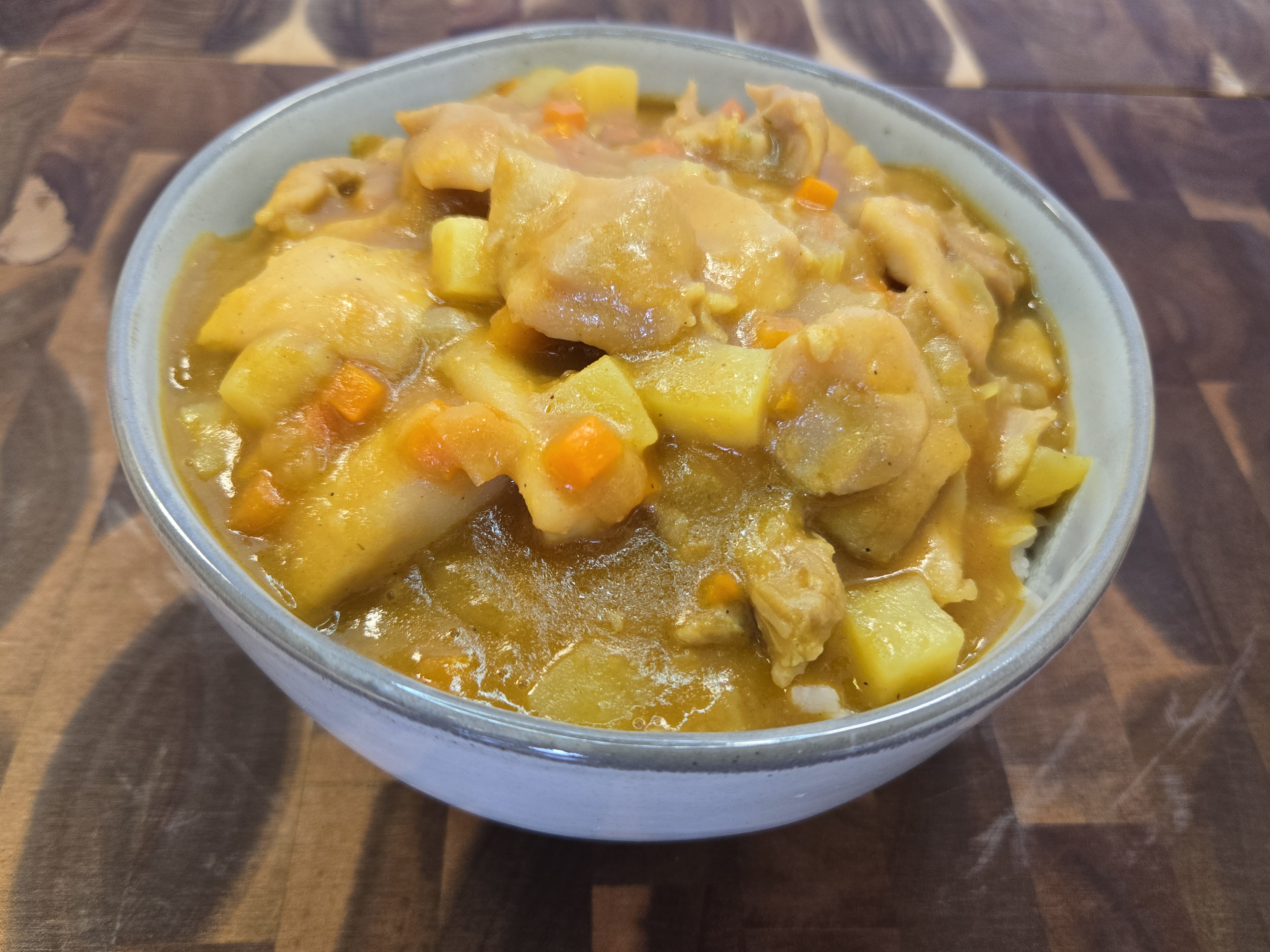 Slow-Cooked Chicken Kare Rice